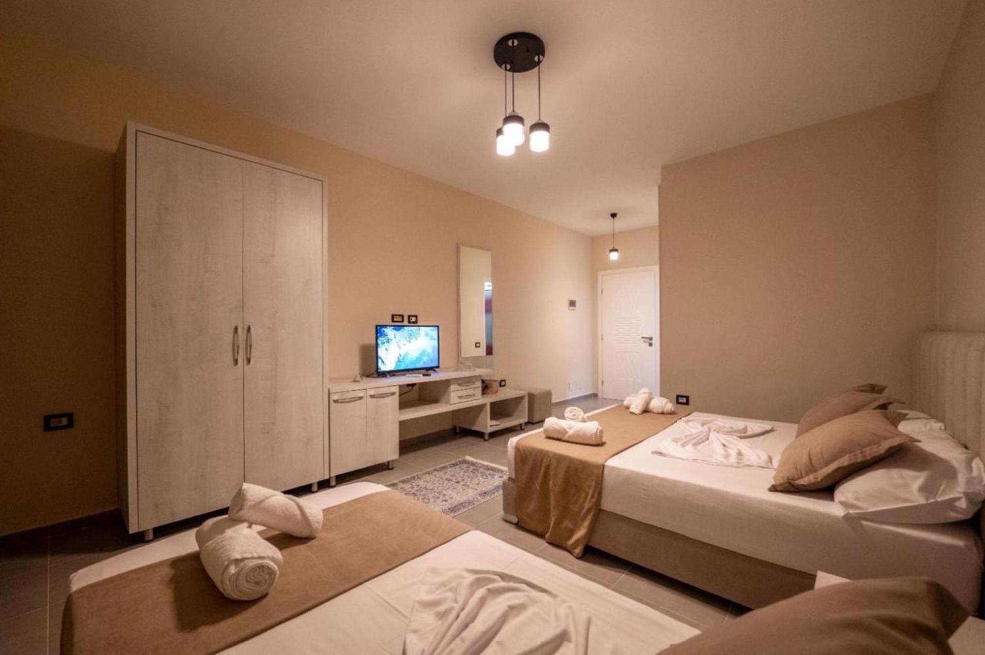 Altobelo Hotel Wlora
