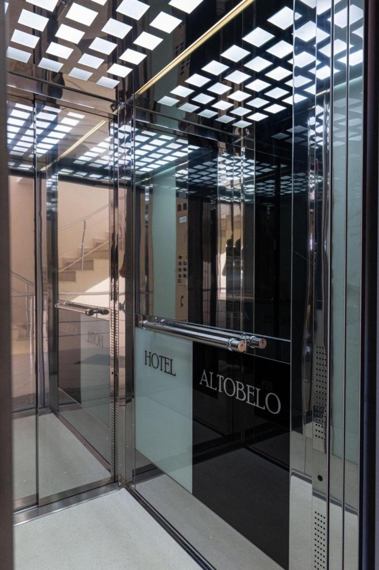 Altobelo 4*